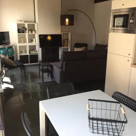 Ferienhaus 007 *