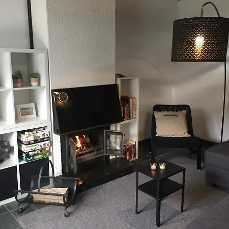 007 Semesterbostad *